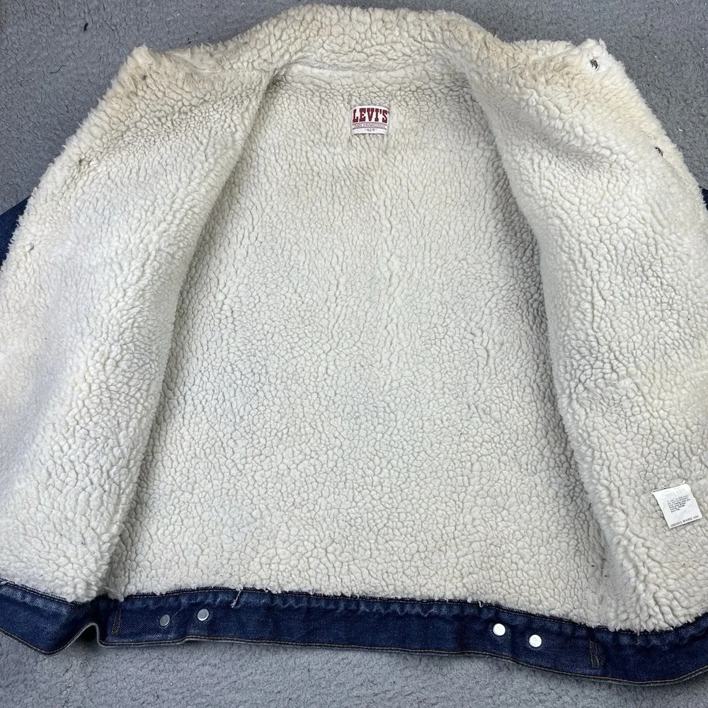 Vintage Levi's Denim Trucker Jacket Sherpa Lined USA 80's San Francisco Sz 42R